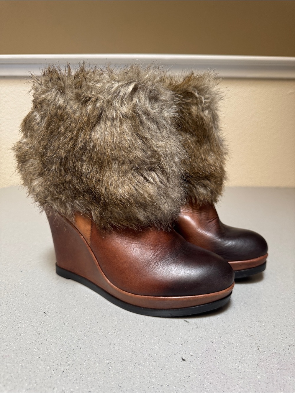 Vince Camuto Y2K Faux Fur Trim Brown Leather Wedge Booties for Women